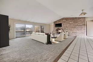 13 Lexington Rd, South Barrington, IL 60010 - Photo 7