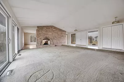 13 Lexington Road, South Barrington, IL 60010 - Photo 3