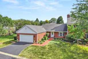 7 Douglas Dr, Sugar Grove, IL 60554 - Photo 37