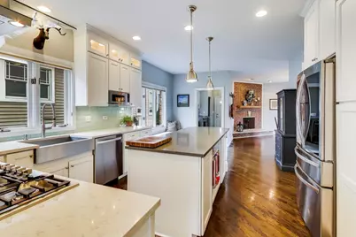 1029 Prairie Avenue, Park Ridge, IL 60068 - Photo 3