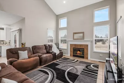 329 Chick Evans Street, Bolingbrook, IL 60490 - Photo 15