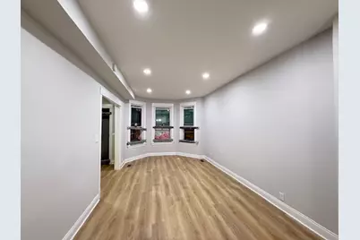 7045 S Prairie Avenue, Chicago, IL 60637 - Photo 3