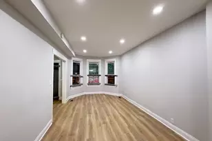 7045 S Prairie Ave, Chicago, IL 60637 - Photo 3