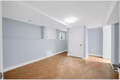 5619 S Sacramento Avenue, Chicago, IL 60629 - Photo 21