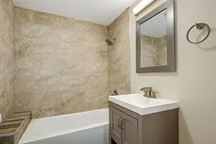 1720 N Tripp Ave, Chicago, IL 60639 - Photo 27