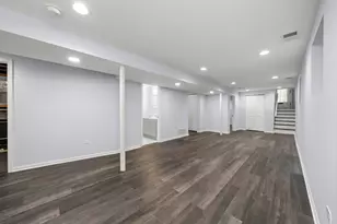 3847 N Spaulding Ave, Chicago, IL 60618 - Photo 25