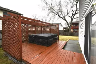 358 Thistle Dr, Bolingbrook, IL 60490 - Photo 23