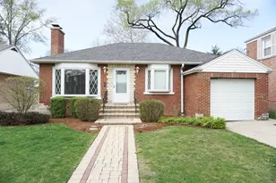 [Address not provided], Park Ridge, IL 60068 - Photo 1