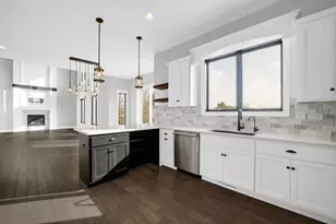 22303 Majestic Ln, Frankfort, IL 60423 - Photo 7