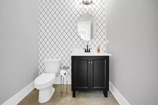 22303 Majestic Ln, Frankfort, IL 60423 - Photo 9