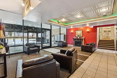 2015 S Finley Road #1110, Lombard, IL 60148 - Photo 3