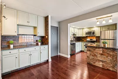 2015 S Finley Road #1110, Lombard, IL 60148 - Photo 7