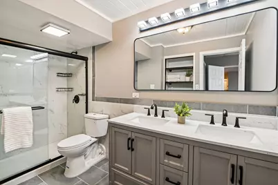 2015 S Finley Road #1110, Lombard, IL 60148 - Photo 15