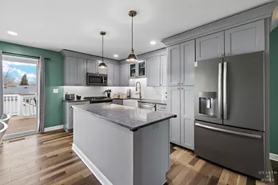 555 Rodenburg Road, Roselle, IL 60172 - Photo 3