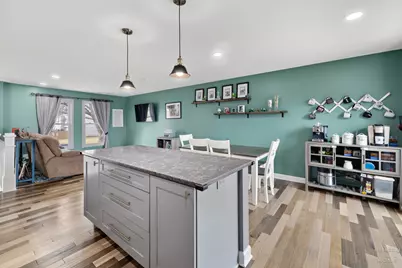 555 Rodenburg Road, Roselle, IL 60172 - Photo 7