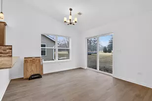 307 W South St, Durand, IL 61024 - Photo 5