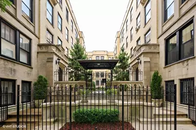 3604 N Pine Grove Avenue #2H, Chicago, IL 60613 - Photo 1