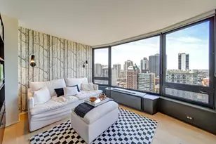 1555 N Astor St, Chicago, IL 60610 - Photo 33