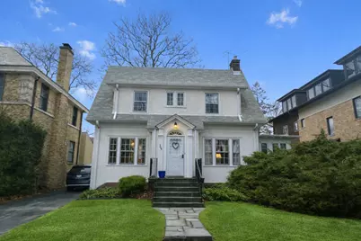 309 Driftwood Lane, Wilmette, IL 60091 - Photo 1