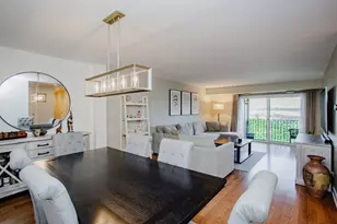 1101 S Hunt Club Dr, Mount Prospect, IL 60056 - Photo 9