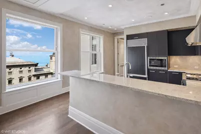 159 E Walton Place #14B, Chicago, IL 60611 - Photo 7