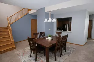 2412 Silver Hill Cir, Joliet, IL 60432 - Photo 3