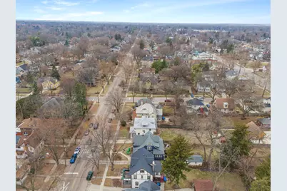 659 W Downer Place, Aurora, IL 60506 - Photo 29