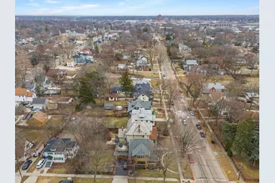 659 W Downer Place, Aurora, IL 60506 - Photo 33