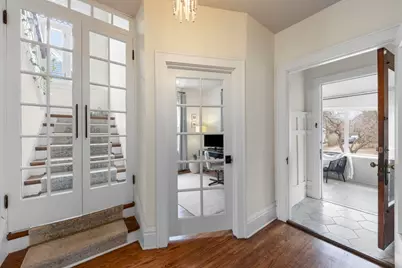 659 W Downer Place, Aurora, IL 60506 - Photo 5