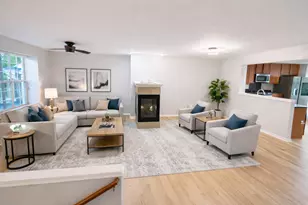 2303 Neubauer Circle, Lindenhurst, IL 60046 - Photo 5