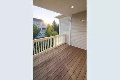 2303 Neubauer Circle, Lindenhurst, IL 60046 - Photo 27