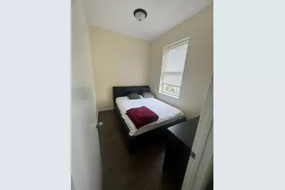 822 N Lawndale Avenue, Chicago, IL 60651 - Photo 9