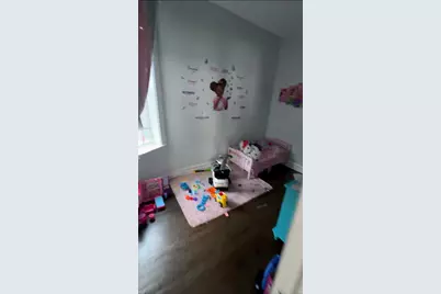 822 N Lawndale Avenue, Chicago, IL 60651 - Photo 5