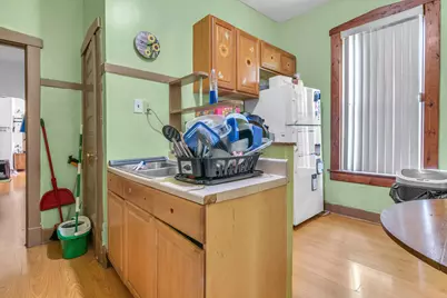 354 W Normal Parkway, Chicago, IL 60621 - Photo 9