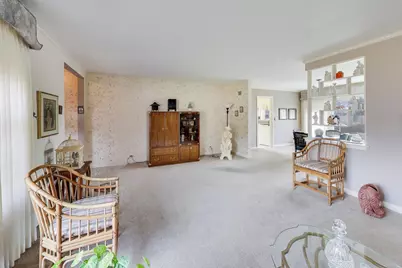 5630 N Kenton Avenue, Chicago, IL 60646 - Photo 5