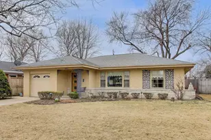 5630 N Kenton Ave, Chicago, IL 60646 - Photo 1