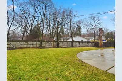 400 Country Lane, Streamwood, IL 60107 - Photo 17