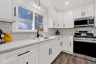 12309 S Loomis St, Calumet Park, IL 60827 - Photo 7