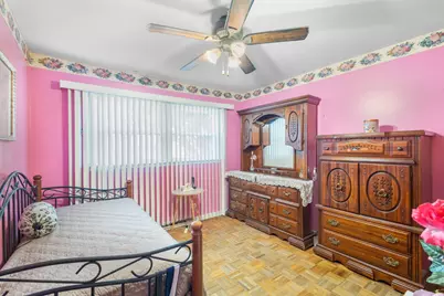 18842 Castle Road, Homewood, IL 60430 - Photo 13