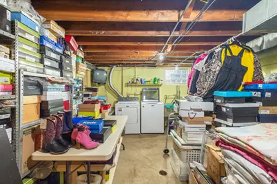 18842 Castle Road, Homewood, IL 60430 - Photo 17