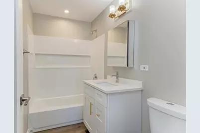 935 Elmwood Lane, Elk Grove Village, IL 60007 - Photo 9