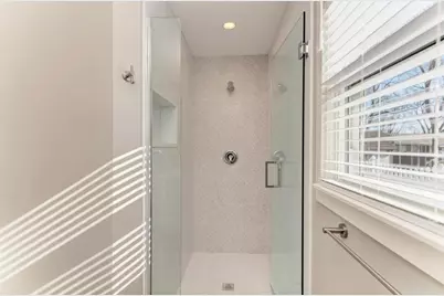 935 Elmwood Lane, Elk Grove Village, IL 60007 - Photo 29