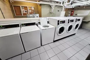 3950 N Lake Shore Dr, Chicago, IL 60613 - Photo 19