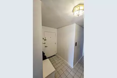 3950 N Lake Shore Drive #2312, Chicago, IL 60613 - Photo 11