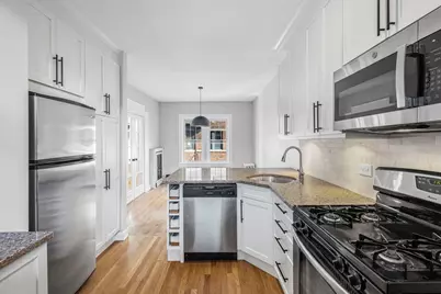 537 W Brompton Avenue #3S, Chicago, IL 60657 - Photo 9