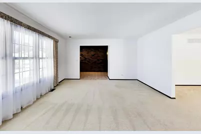 285 Loveland Drive, Glendale Heights, IL 60139 - Photo 17