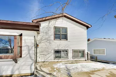 285 Loveland Drive, Glendale Heights, IL 60139 - Photo 37