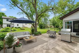 285 Loveland Dr, Glendale Heights, IL 60139 - Photo 39