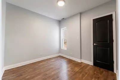 6833 S Champlain Avenue #2, Chicago, IL 60637 - Photo 11