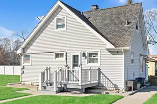 1606 Glen Ellyn Rd, Glendale Heights, IL 60139 - Photo 3